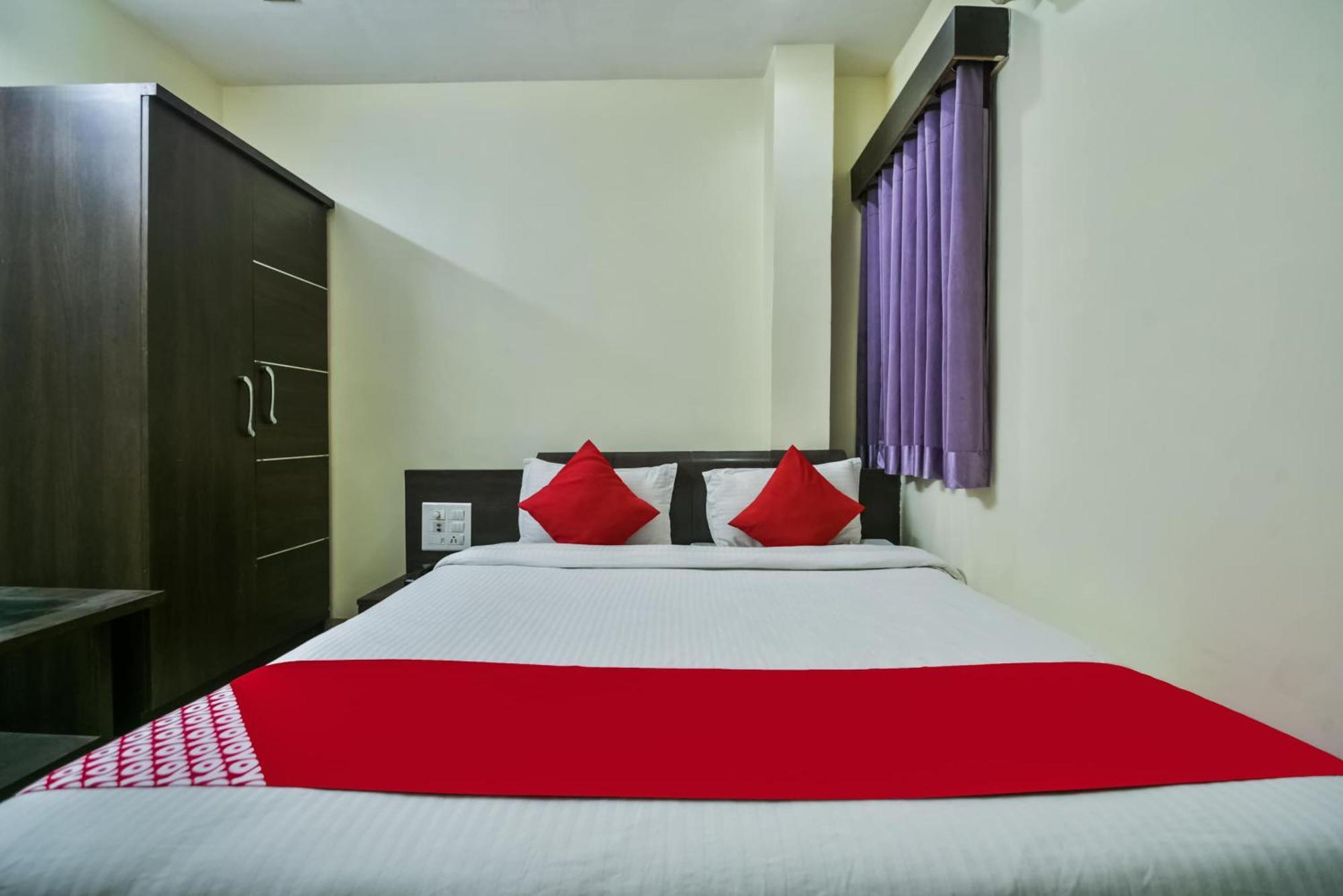 Oyo Hotel Ajanta Hamirgarh Екстериор снимка